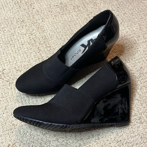 Anne Klein Sport wedge patent leather - Picture 1 of 9